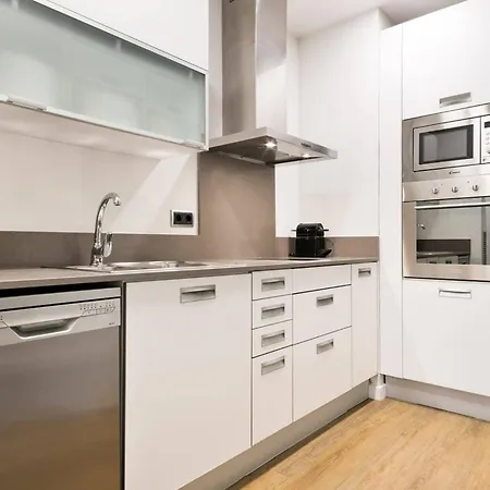Vale Apartment *
