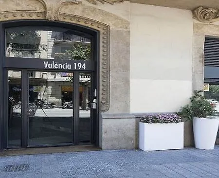 Vale Apartment *