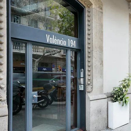 Vale *